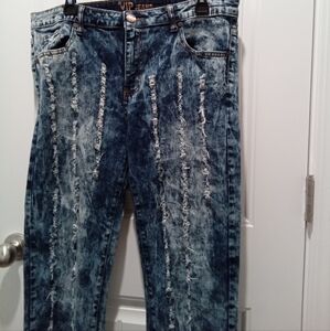 VIP Plus Size 14 Acid Washed Women's Skinny Leg Distressed Denim Jeans